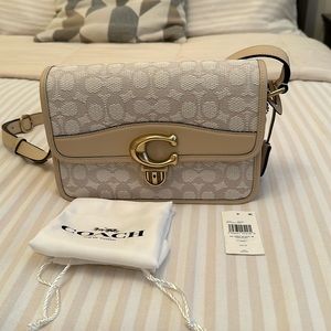 Coach Signature Jaquard Studio Chalk Ivory
